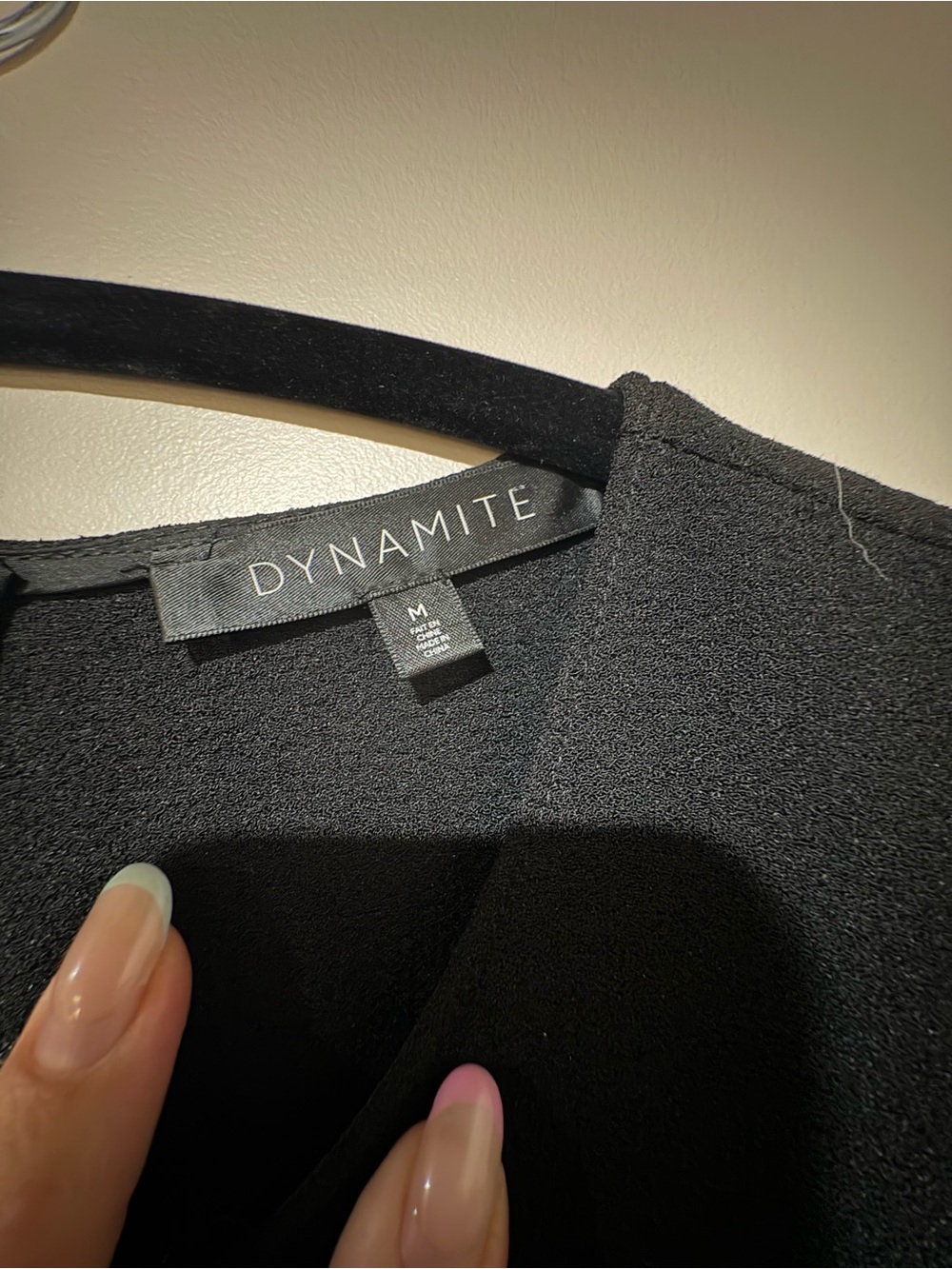 Dynamite Black Sleeveless Midi Dress - Picture 3 of 5